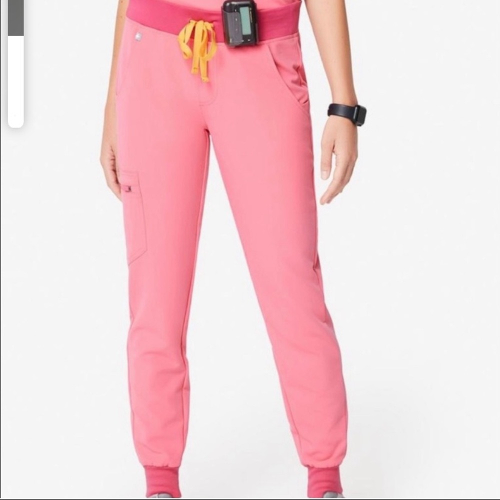 Figs neon pink Zamora joggers